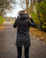 Women's rain jacket - Image 2