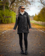 Women's rain jacket - Image 4